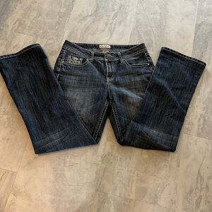 Earl, very nice jeans expertly decorated size 6